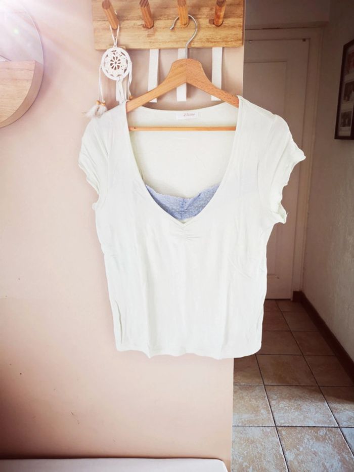 Tee shirt top avec dentelle