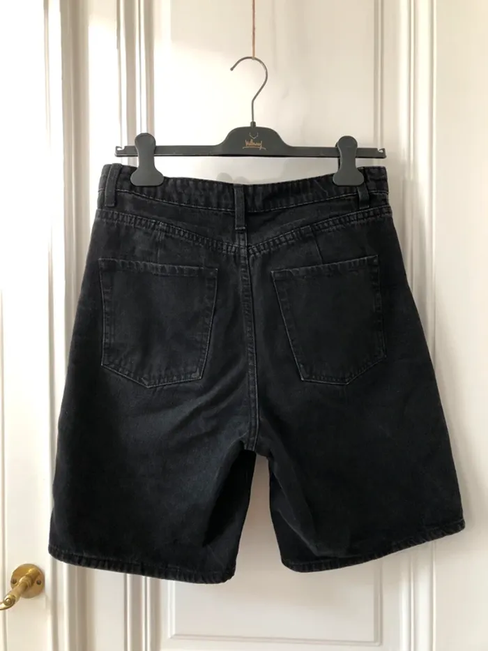Shorts schwarz - photo numéro 3
