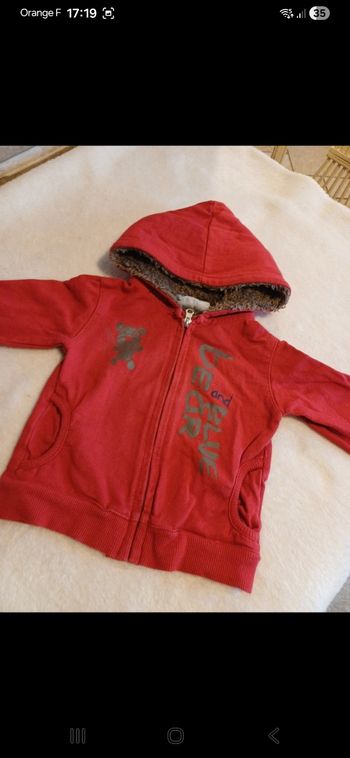 Sweat bébé taille 12 mois