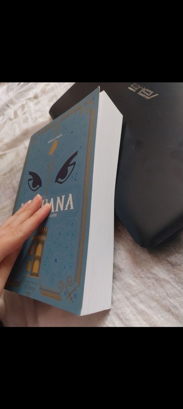 2 Romans Keleana tomes 6 La Tour de l'Aube et 7- Sarah J. Maas La Martinière - photo numéro 7