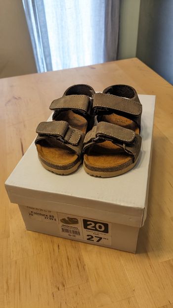 Sandales DPAM en cuir marron clair à scratch