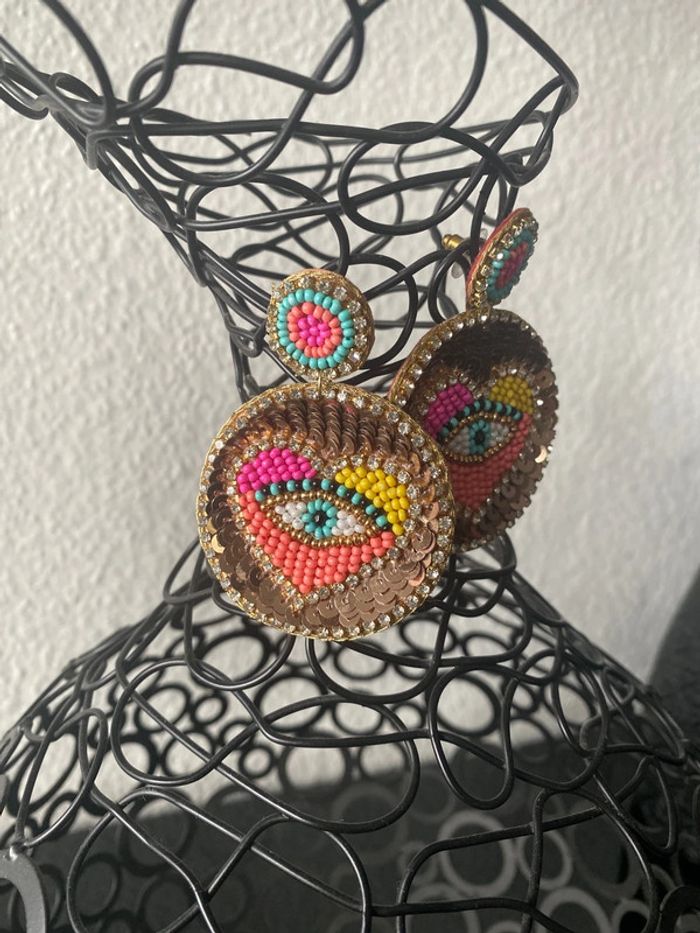 Boucle d’oreille boutique indépendante