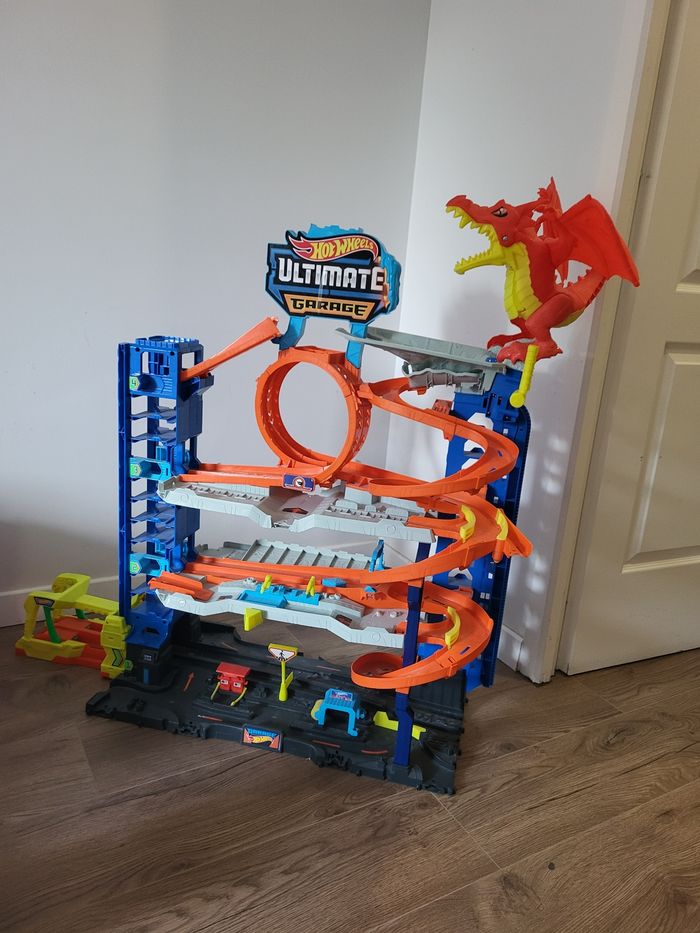 Hot Weels Ultimate Garage