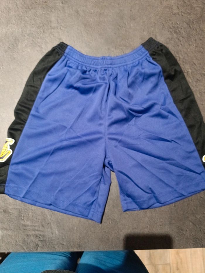 Tenue NBA Los Angeles Lakers LeBron James violet t.26 - photo numéro 3