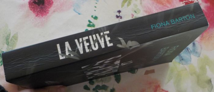 LA VEUVE de Fiona BARTON Ed. de Noyelles - photo numéro 4