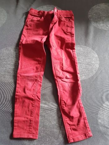 Pantalon rouge