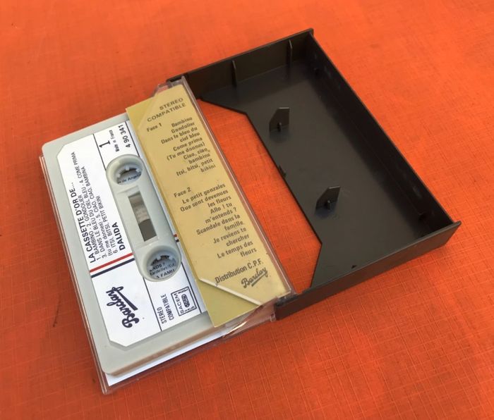 Cassette audio Dalida (1980) Compilation La cassette d' or Barclay 490341 - photo numéro 5