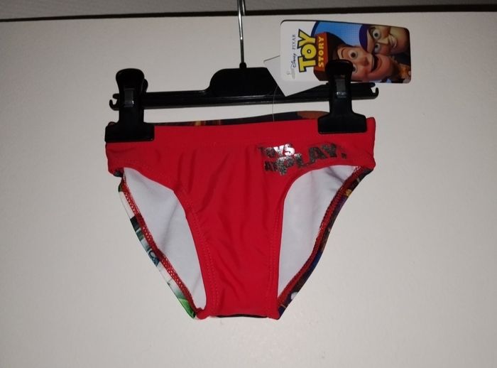 Maillot de bain disney toy story taille 3 ans