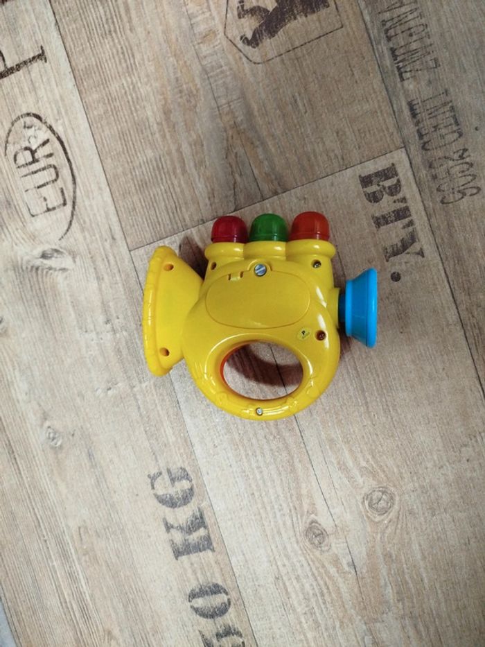 Trompette vtech - photo numéro 2