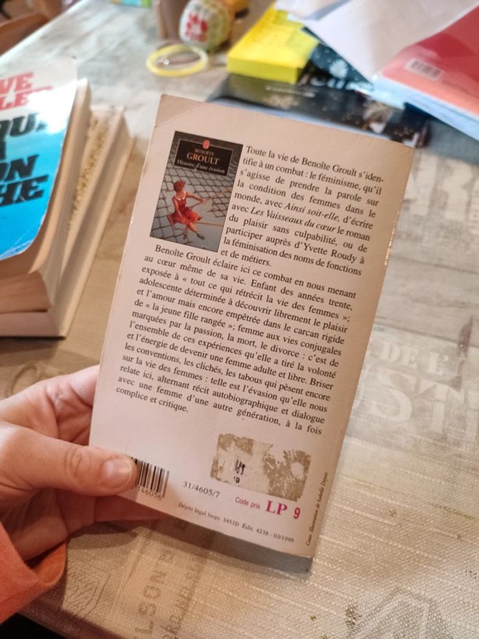 Lots de livres. - photo numéro 8