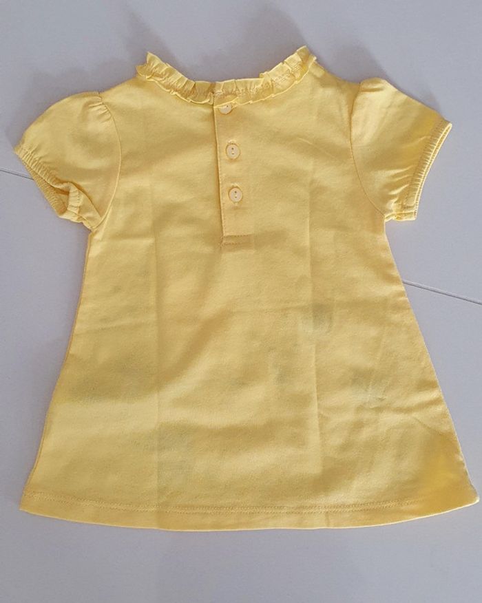 Haut 6 mois fille neuf - photo numéro 2