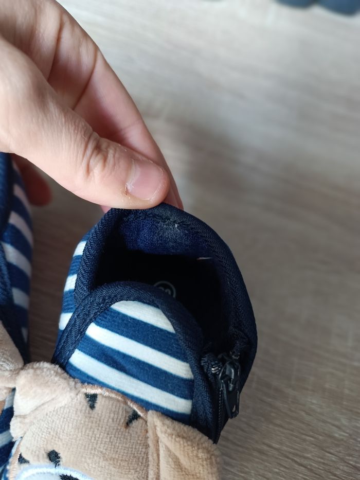 Chaussons bébé 20 - photo numéro 2