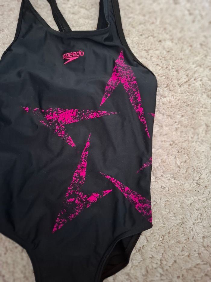 Maillot de bain 1 pièce Speedo 7/8 ans - photo numéro 4