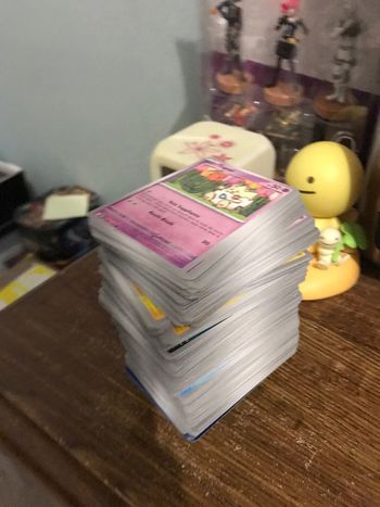 Lots de 75 cartes Pokémon sans double