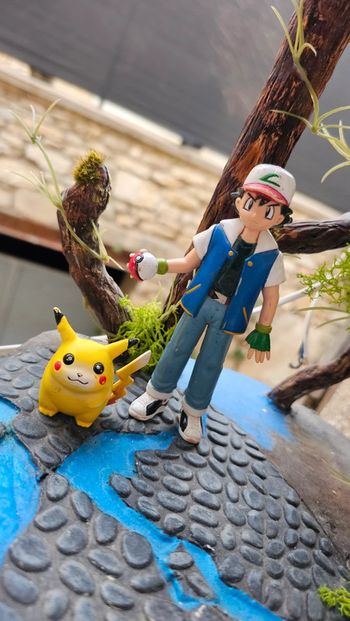 Super figurine Pokemon Nintendo tomy C.G.T.S.J sacha et son pikachu