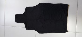 Sous pull sans manche Taille 2