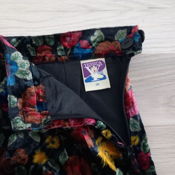Jupe imprimé à fleurs Vintage Yessica taille M - photo numéro 4