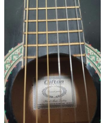 Guitarre clifton