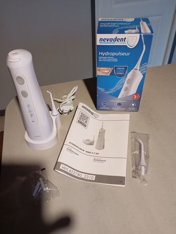 Hydropulseur dentaire 