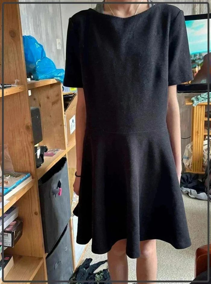 Petite  robe  noire  taille  36