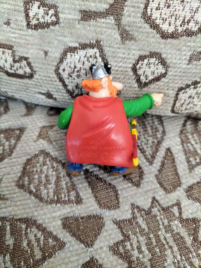 Lot figurines Astérix 2017 - photo numéro 9