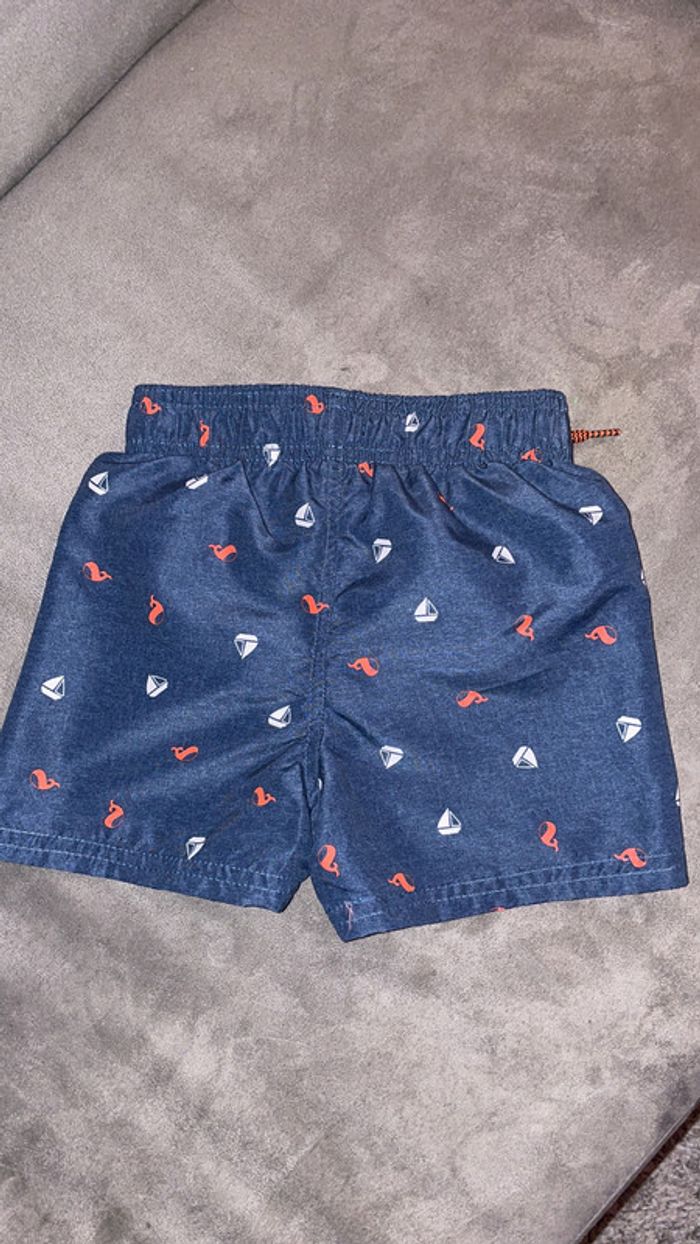 Short de bain Kiabi 18mois - photo numéro 2