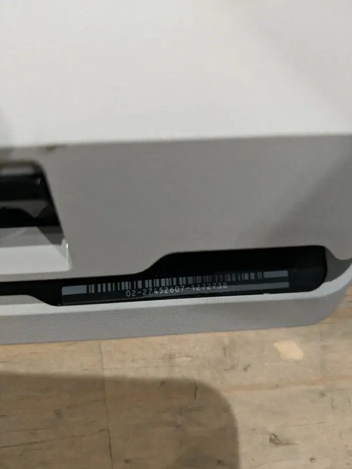 PlayStation 4 Slim Blanche en Boîte - photo numéro 6