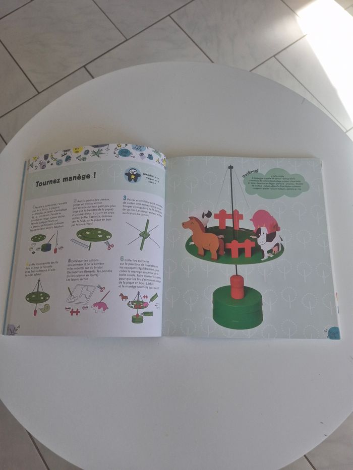 Livre Les bricolages des 6 - 10 ans - photo numéro 3