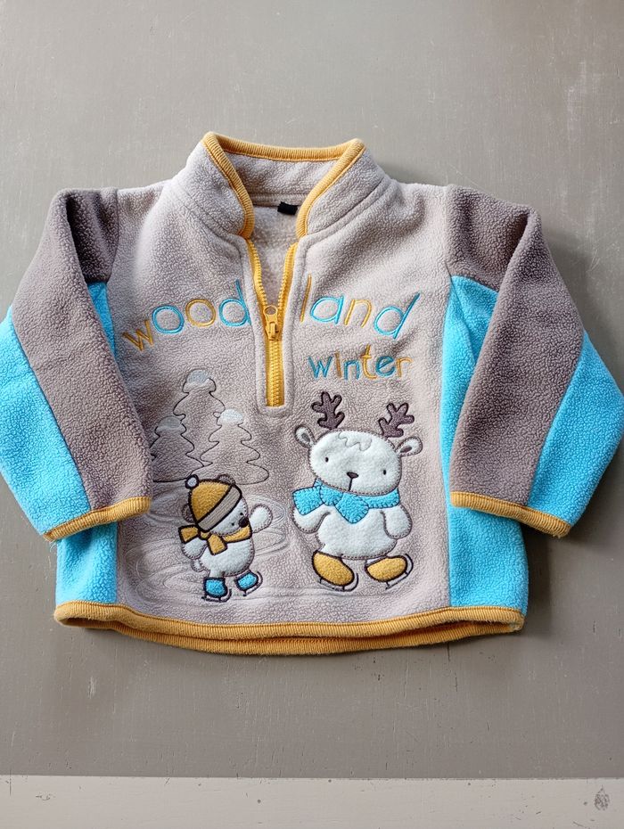 Pull polaire 12 mois très bon état