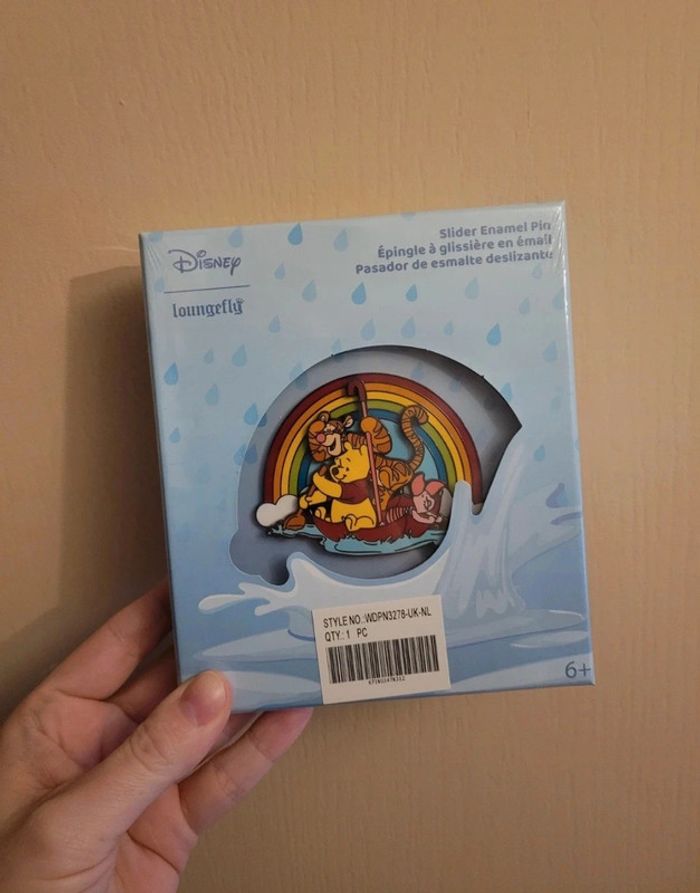 Pin's loungefly winnie et ses amis
