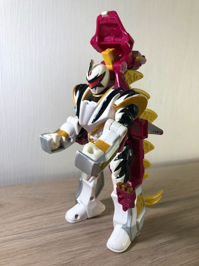 Power rangers vintage jouet figurine bandai wild force stegozord