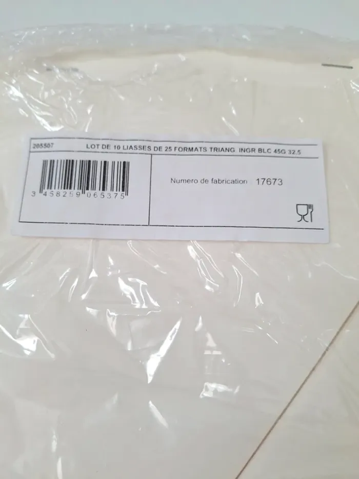 Lot de 10 liasses de 25 feuilles pour cornet - photo numéro 2