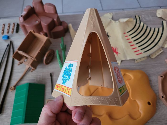 Lot playmobils Indiens - photo numéro 9