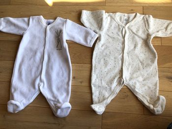 Lot 2 pyjamas petit bateau 1 mois velours mixte