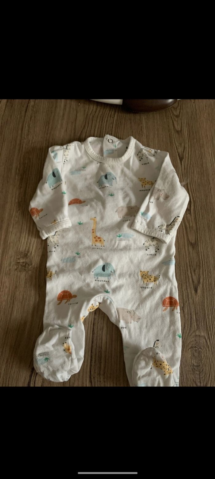 👣 pyjamas bébé 👣 - photo numéro 2