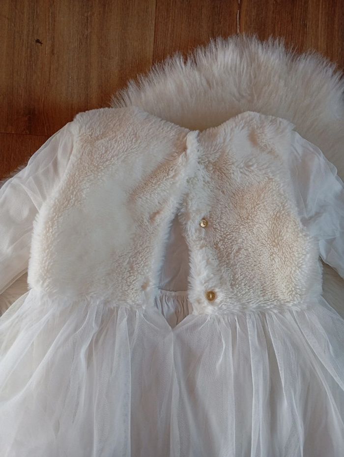 Billieblush 💖 robe cérémonie 4 ans blanc avec gilet a poil - photo numéro 9
