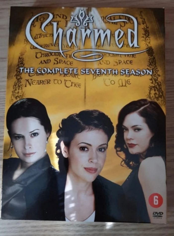 💿 Coffret Intégral Charmed – Saisons 1 à 8 (48 DVD) - photo numéro 8