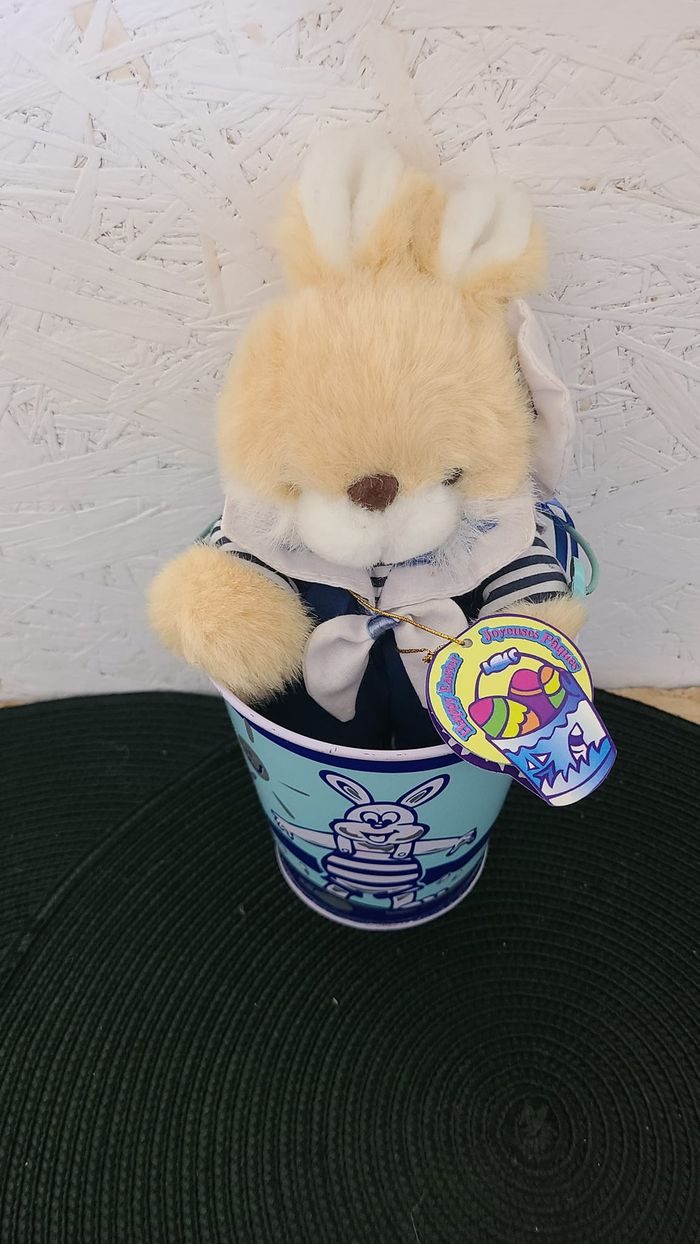 doudou lapin de Pâques