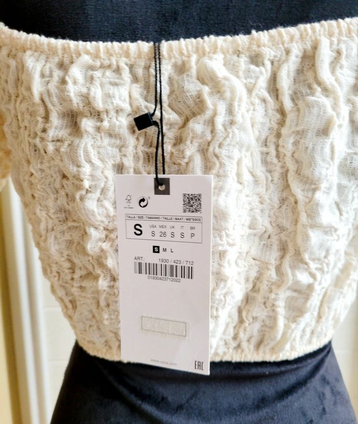 Joli haut Zara crème 36 - photo numéro 6