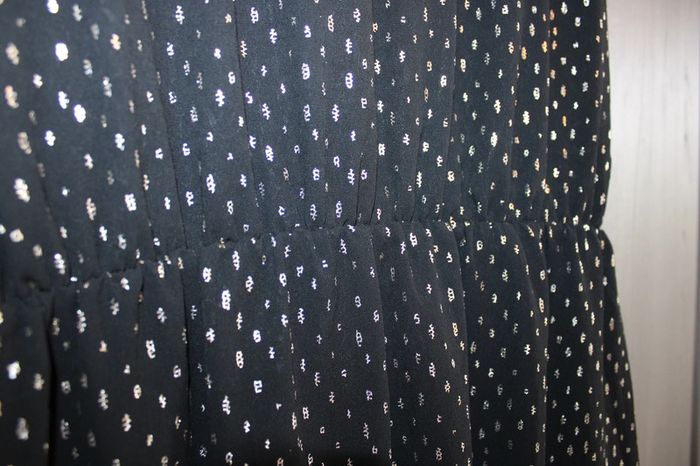 Robe motif doré - photo numéro 2