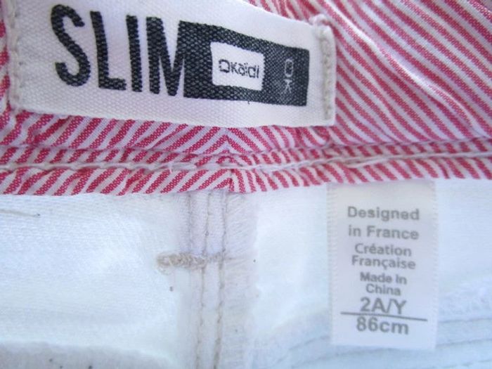 Pantacourt jean blanc Okaïdi 2 ans TBE - photo numéro 6