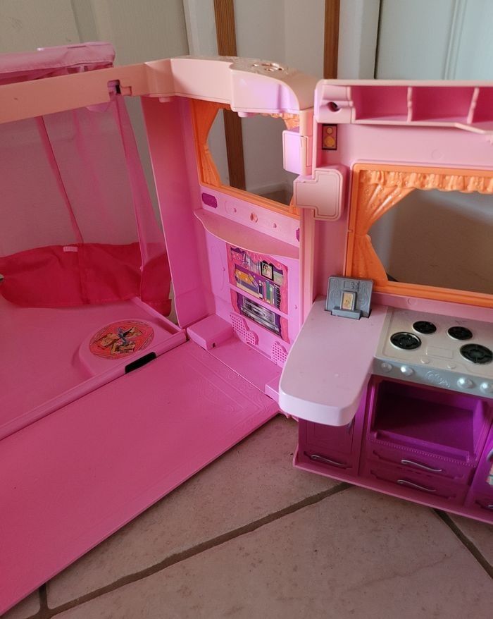 Camping car barbie - photo numéro 5