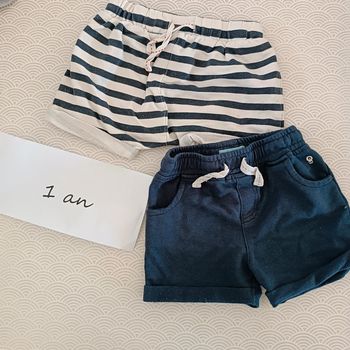 Lot de 2 shorts 1 an