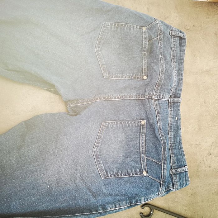 Jean 42 - photo numéro 3