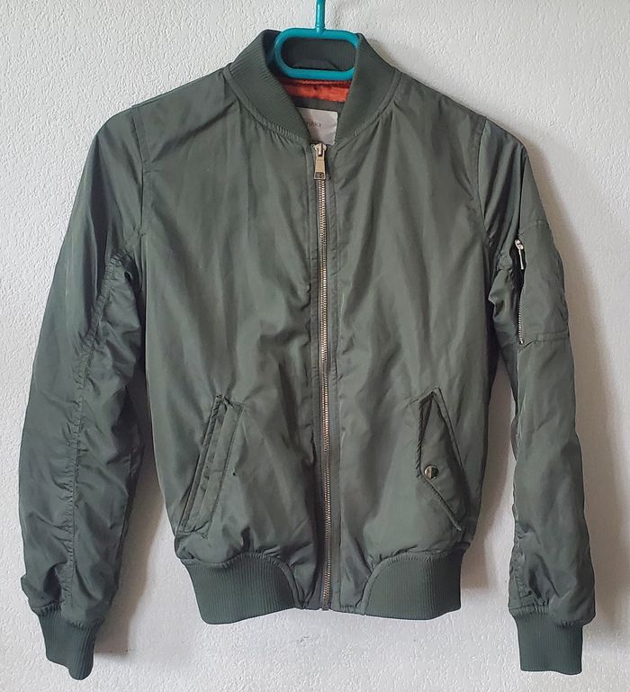 Bombers kaki XS Bershka