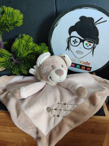 doudou ours nicotoy marron beige rose crème croix roue rond écharpe DD003515