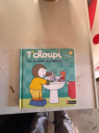 Livre tchoupi