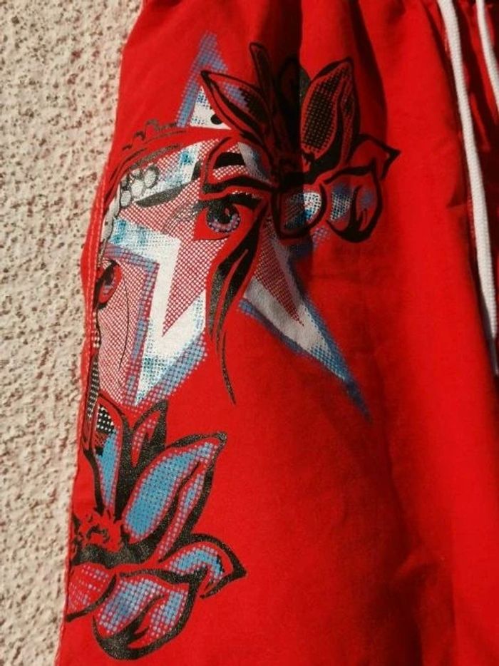 Short rouge tribord 10 ans - photo numéro 3