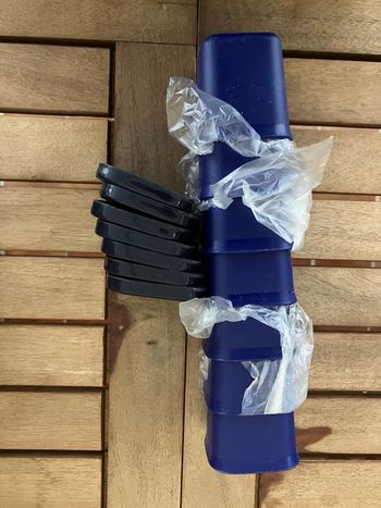 7 pots avec couvercle 