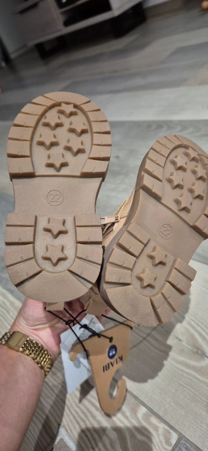 Bottines t22 neuves - photo numéro 5